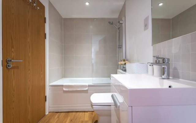 Blue Haven Silver Service Apartments Free Parking