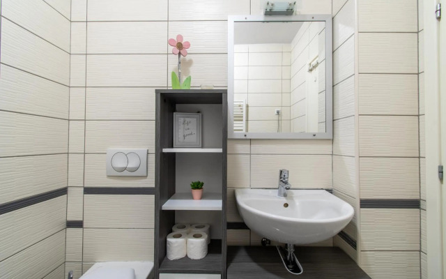 Flexible SelfCheckIns 31 - Zagreb - Garage - Loggia - New