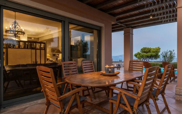 Villa Kalida Stunning Seaview and Relax