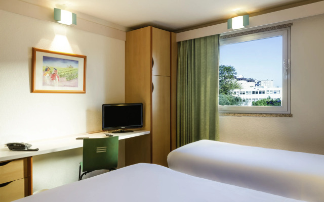 ibis Porto Sao Joao