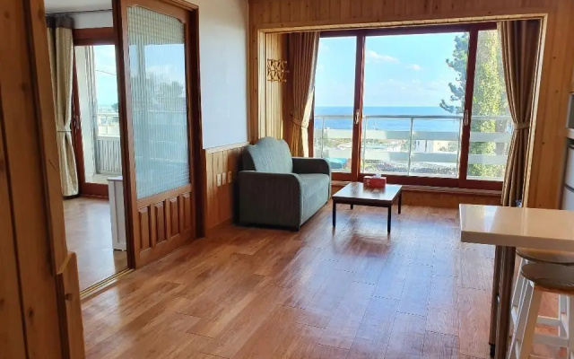 Seogwipo livingstone Pension