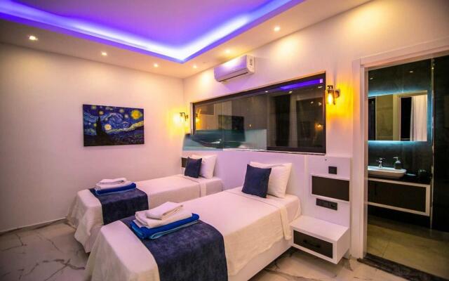 Villa With Jacuzzi Hammam Sauna and Pool in Kas