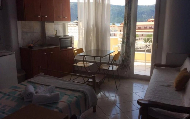 Breathtaking Studio With Sea View