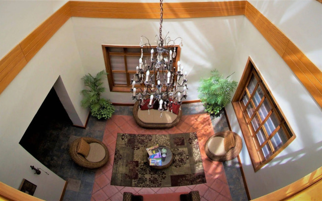 Pepe's House Cuenca Hotel & Hostel
