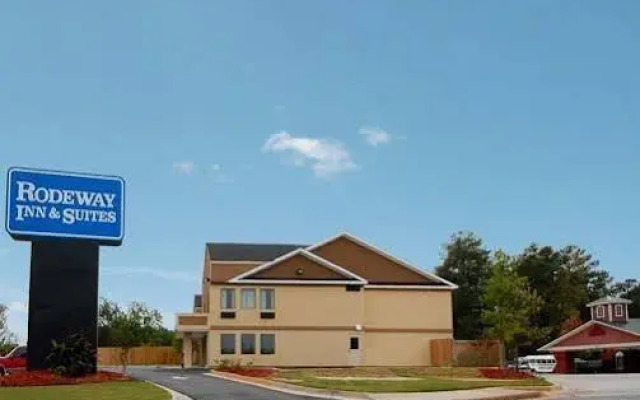 Country Hearth Inn & Suites