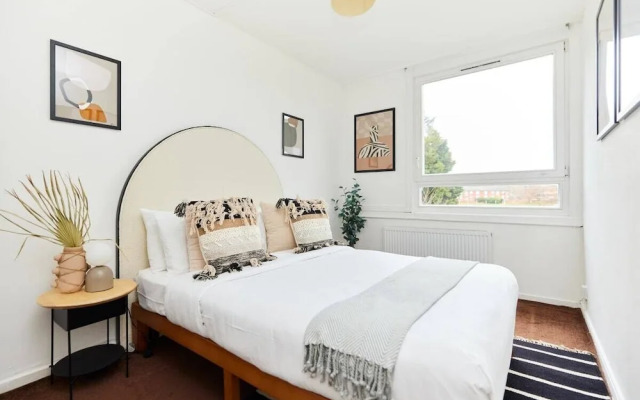 The Kennington Park Crib - Lovely 2bdr Flat With Garden