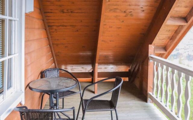 Aurinkoalppi 10a paritalo