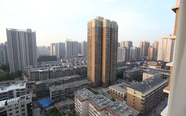 Xiaopangs Home Apartment