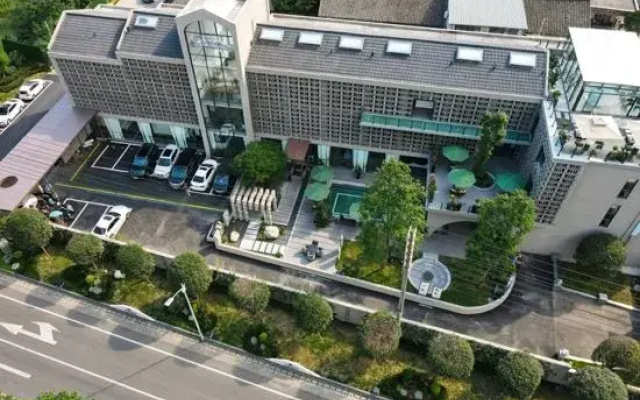 Xinqijianjie Homestay