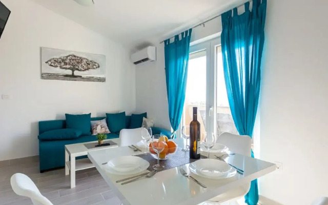 Lavish Apartment in Omisalj With Rooftop Terrace