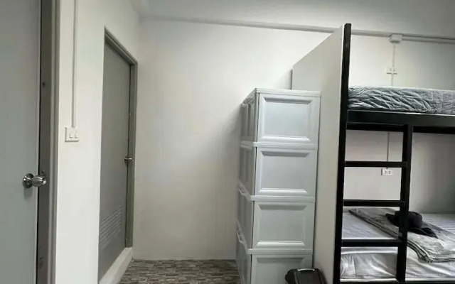 Phuket Hostel at Rawai