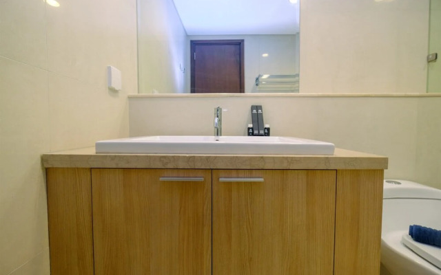 Cozy 1BR with Workspace at Setiabudi Skygarden Apartment