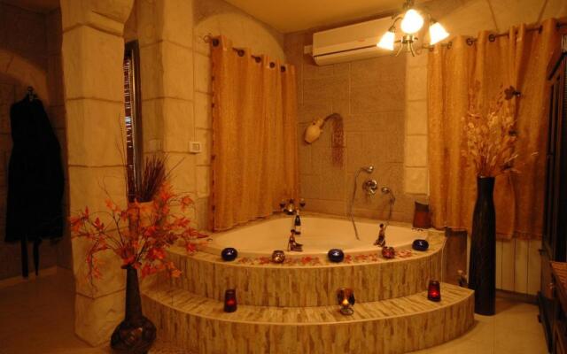 Michal's Suites