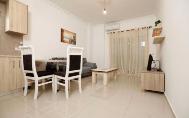 "sion Albania Saranda Apartment"