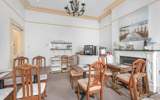 Summerlands Guest House
