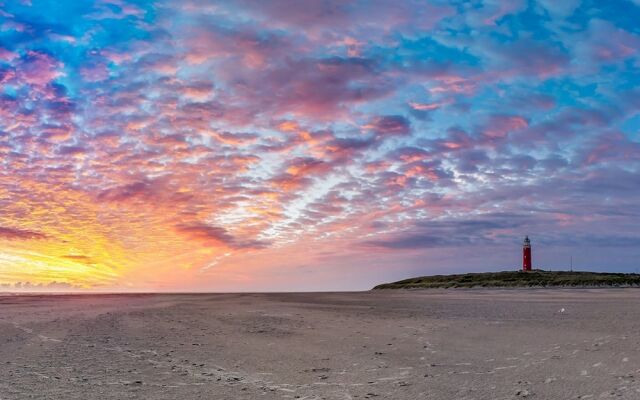 Holiday Home in Texel Near Forest and Sea
