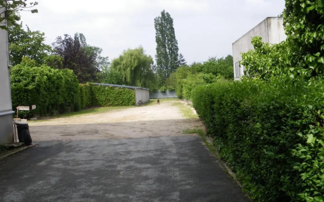 Hotel Continental - Contact Hotel