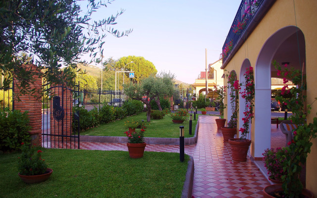 Victoria Resort