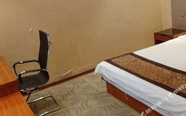 Zhonghai Business Hotel