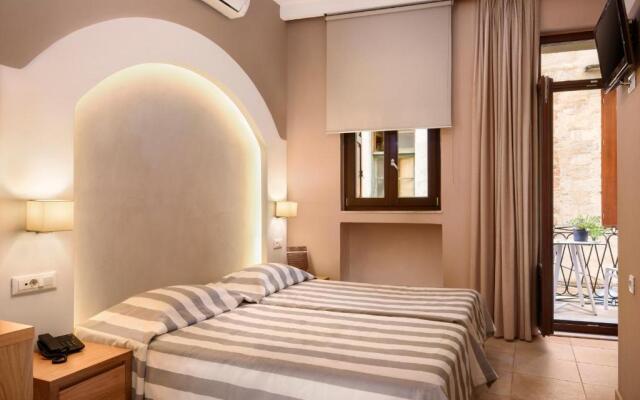 Morfeas Hotel