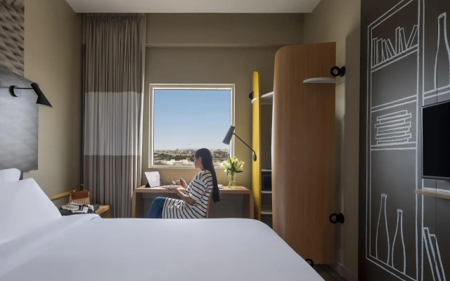 ibis Jeddah Malik Road