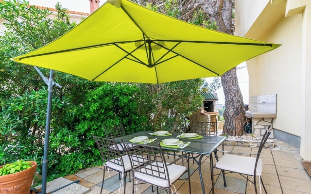House Mirjana