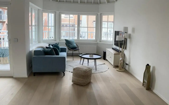 Residentie Square - Nieuwbouw - 50 M Van de Zee