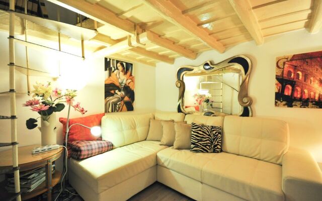 Holiday Apartments Rome - Trevi Fountain