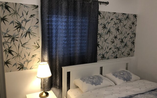 Quiet and homey near the beach