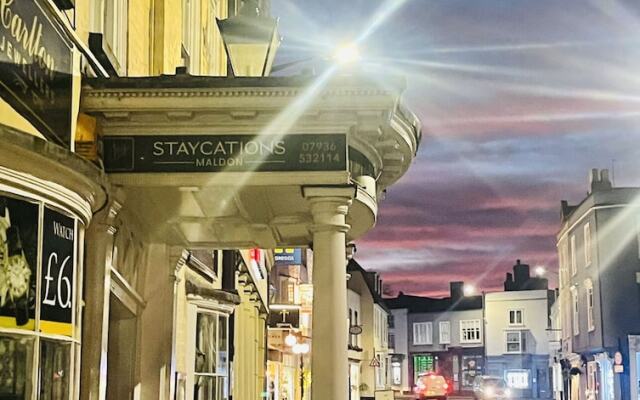Staycations Maldon Suites