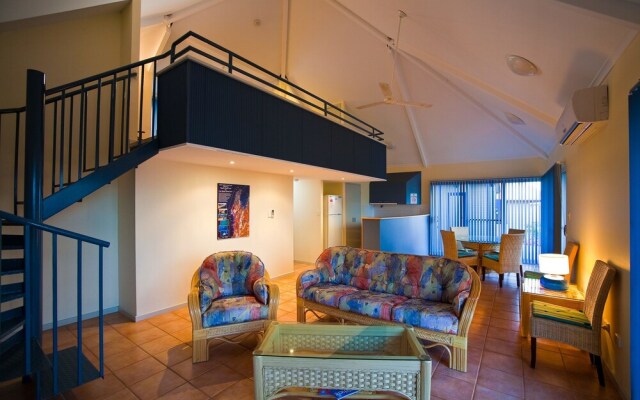 Osprey Holiday Village Unit 102