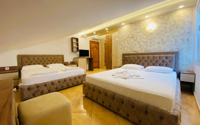 Apart Hotel Llolla