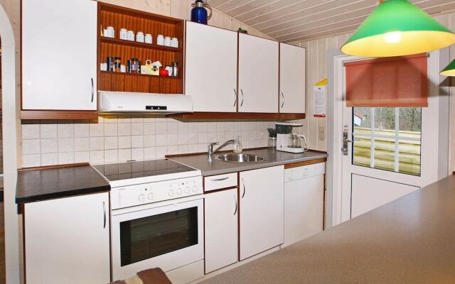 6 Person Holiday Home in Hemmet