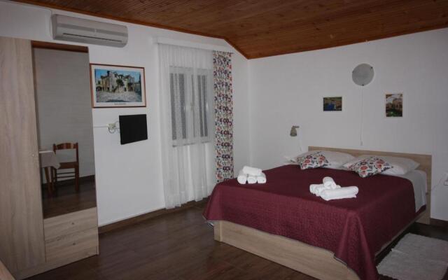 Apartmani Pavičić-Ivelja