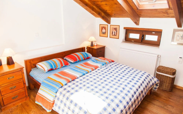 Hilltop Restful Maisonette in Arachova