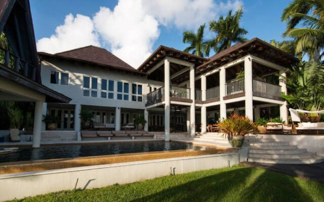6 Br Villa Balinese Miami Beach Slv 9513
