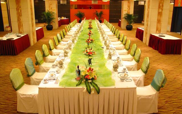 Howard Johnson Ginwa Plaza Hotel