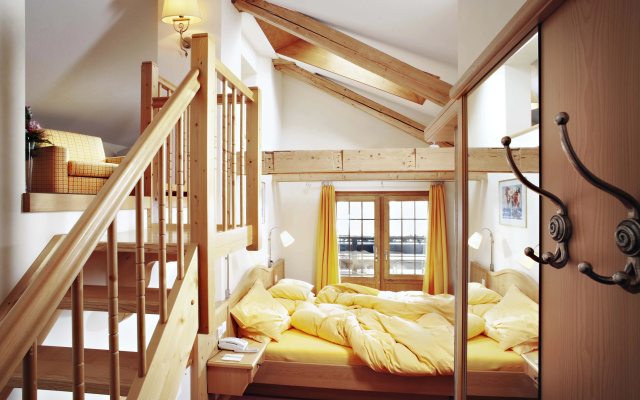 Hotel Walliserhof Zermatt – Guest Rooms – Zermatt