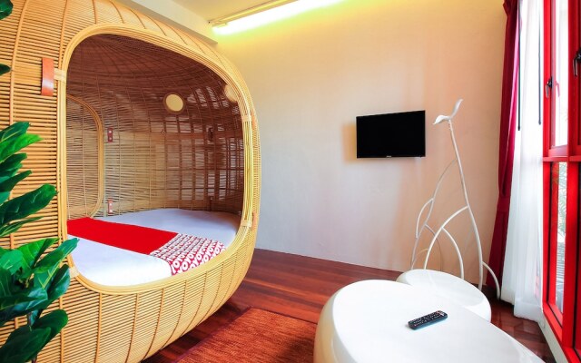 OYO 267 Chaba Poshtel