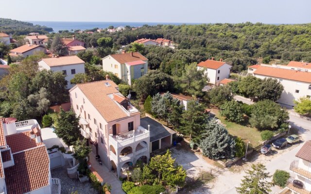 Apartments Drago