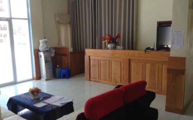 Khemphonelor I Guesthouse