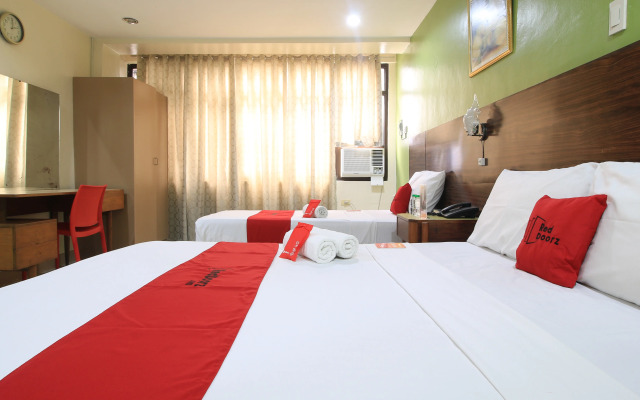RedDoorz Plus @ Chinatown Binondo