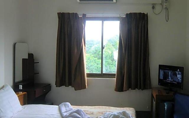 Jewel Hotel