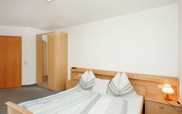 Pretty Apartment in Saalbach-Hinterglemm near Ski Area