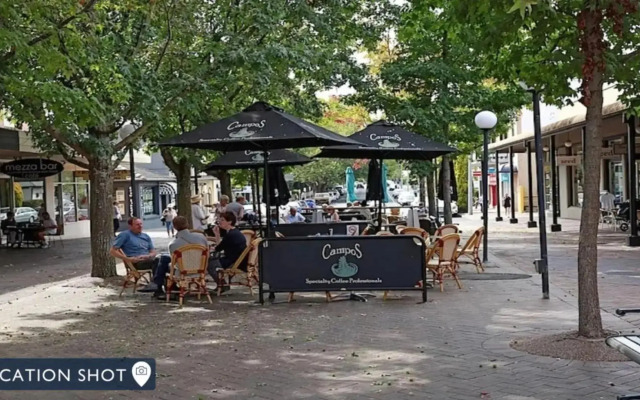 Que Sera - carefree stay near Gibraltar Resort