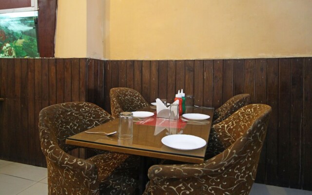 OYO 7928 Hotel Sehgal