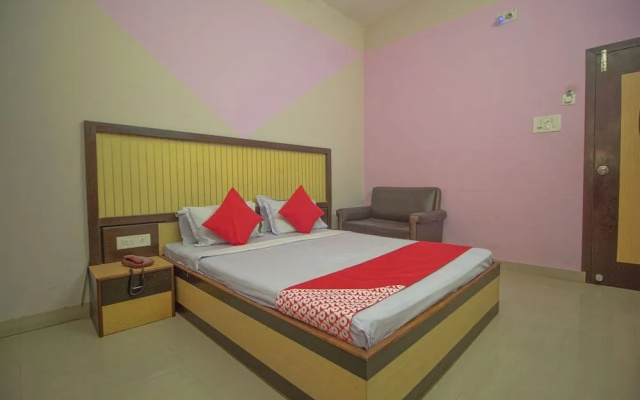 OYO 41545 Palm Grove Eco Resort