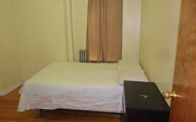 Eastern Parkway Guest House