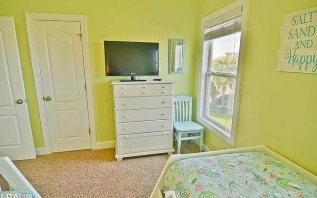 Anchored Inn- Sea Star 202