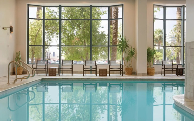 Embassy Suites by Hilton Phoenix Downtown North